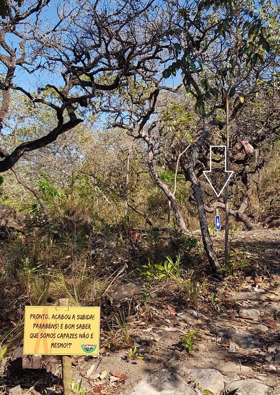 trilha bem sinalizada