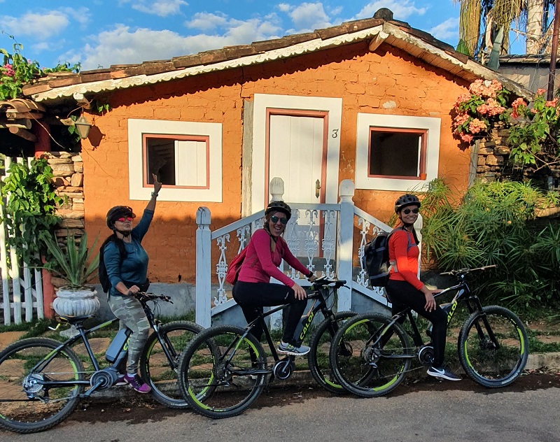 Passeio de bike elétrica - Pirenópolis